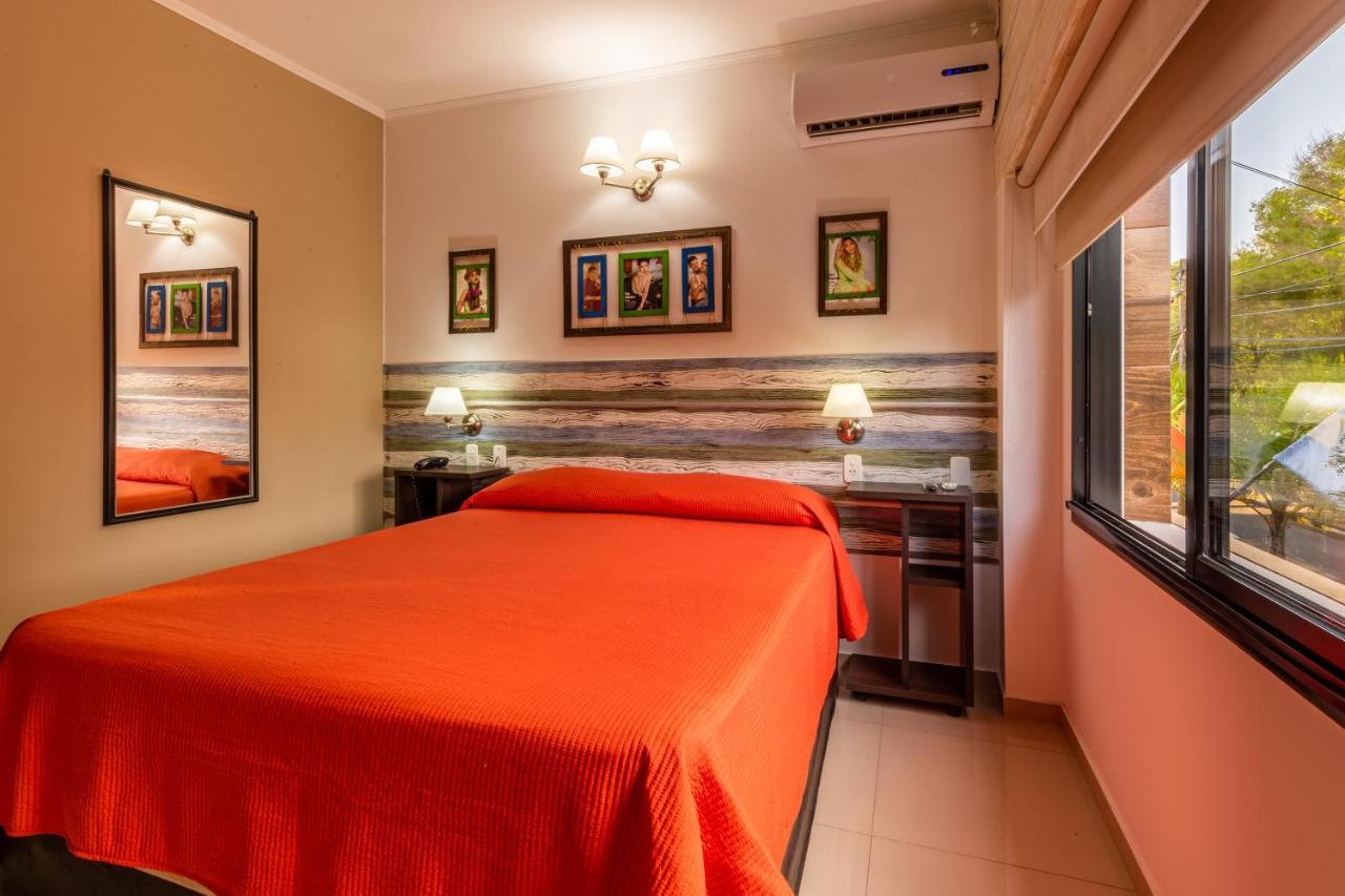Hotel Calimera Santa Teresita Zimmer foto